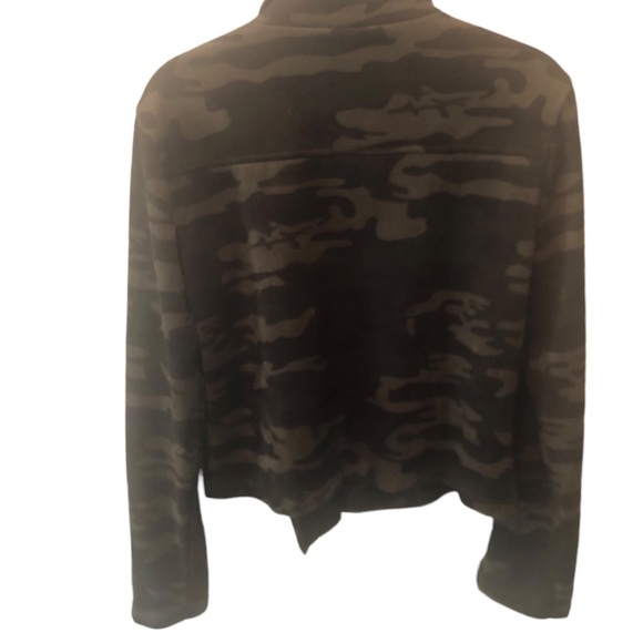 Sanctuary Faux Suede Camo Moto Jacket Full Zip Pockets Green Black Soft and Cozy - Picture 3 of 10